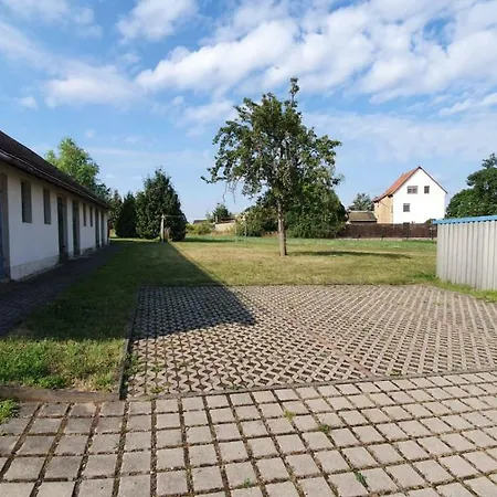 Apartamento Klein Treben Fockendorf